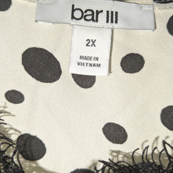 BAR III 2XL Women’s White Polka Dot Blouse Top Shirt - Stylish & Comfortable - Picture 4 of 4